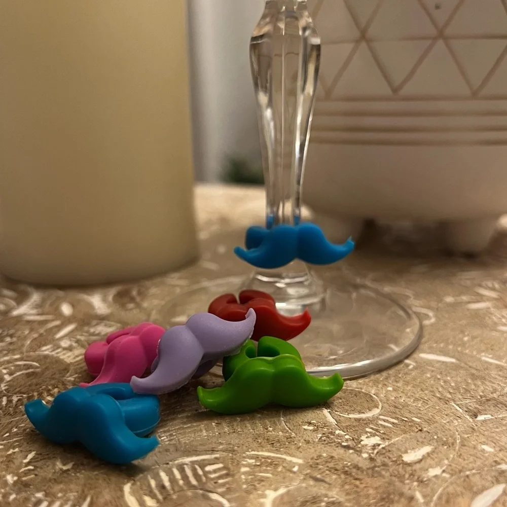 Joie colored silicone